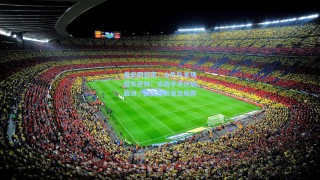 竟彩网首页：小牛队主场惊天逆转！浓眉手术计划取消，欧文提前复出助阵