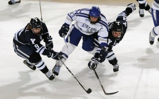 竞彩网|少年卡尔改写拜仁历史，未满18岁德甲参与5球成队史第一人