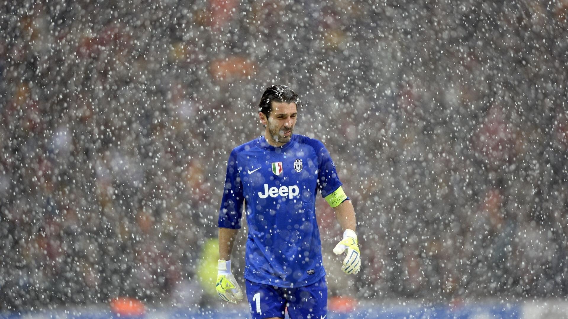 东岸双雄狙击西岸副班长！布伦森火力全开，德罗赞孤城难救主？